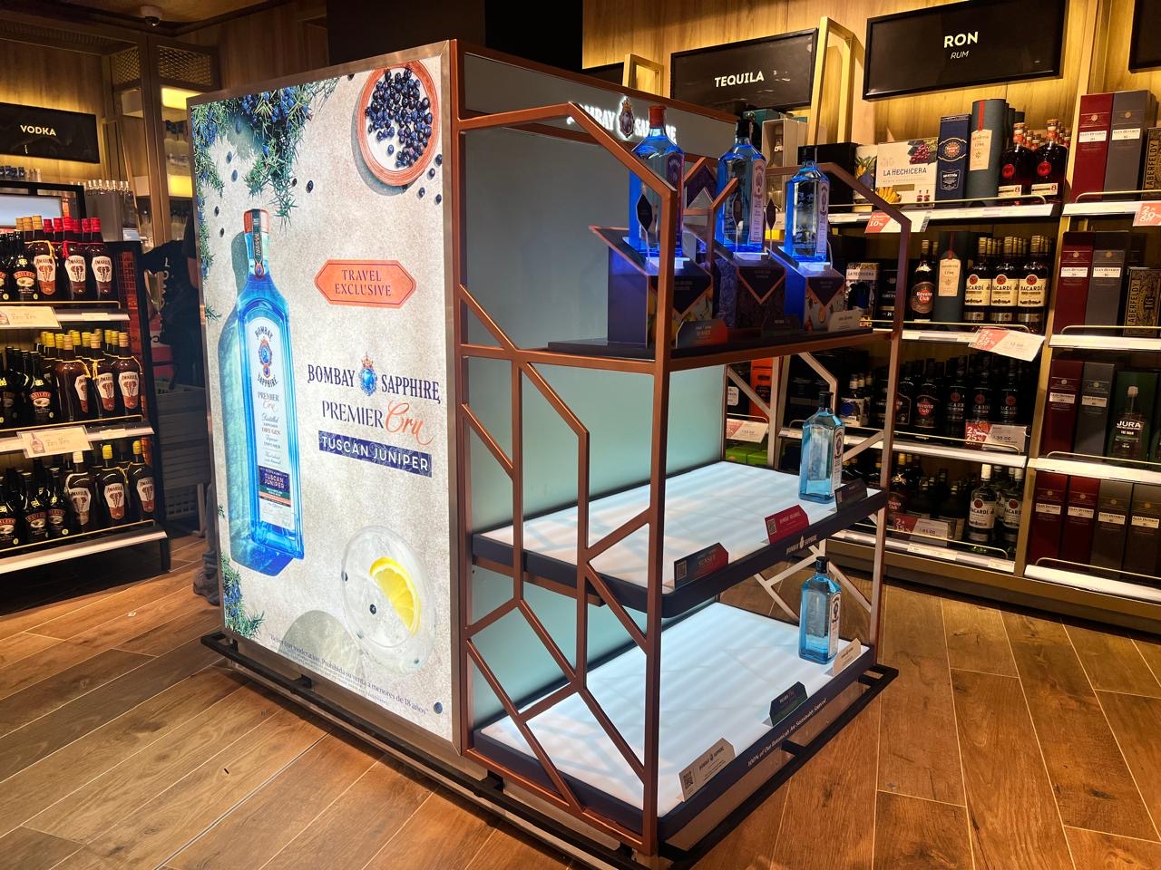 Exhibidor de punto de venta Bombay Sapphire Premier Cru
