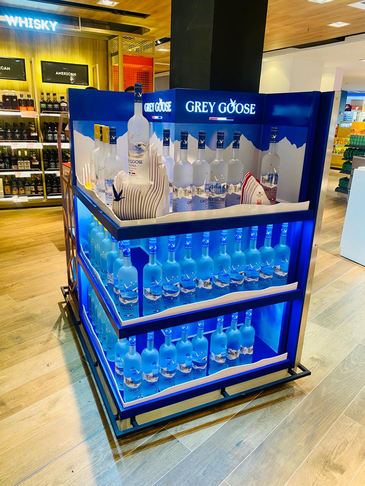 Exhibidor Grey Goose producido por MC Servicios